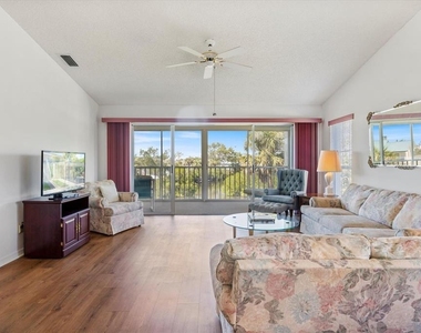 841 Waterside Drive - Photo Thumbnail 31