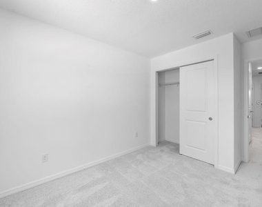 15148 Cuzcorro Court - Photo Thumbnail 20