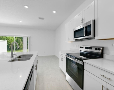 15148 Cuzcorro Court - Photo Thumbnail 5