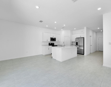 15148 Cuzcorro Court - Photo Thumbnail 10