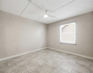 419 Grapefruit Avenue - Photo Thumbnail 8