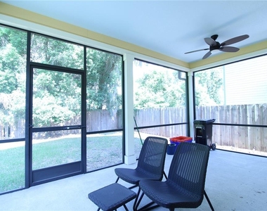 238 Ne 9th Street - Photo Thumbnail 14