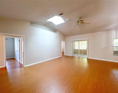 4332 Nw 34th Drive - Photo Thumbnail 1
