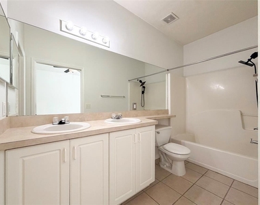 13200 W Newberry Road - Photo Thumbnail 27