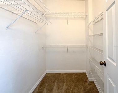 13200 W Newberry Road - Photo Thumbnail 21