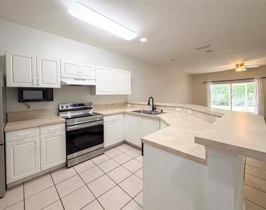 13200 W Newberry Road - Photo Thumbnail 4