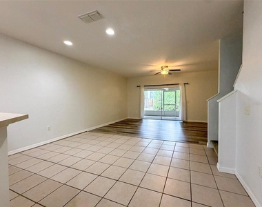 13200 W Newberry Road - Photo Thumbnail 12
