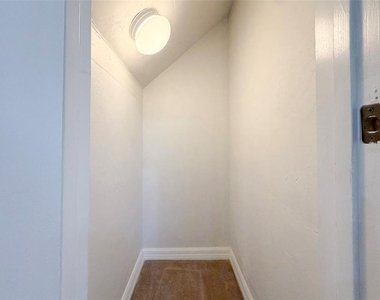13200 W Newberry Road - Photo Thumbnail 11