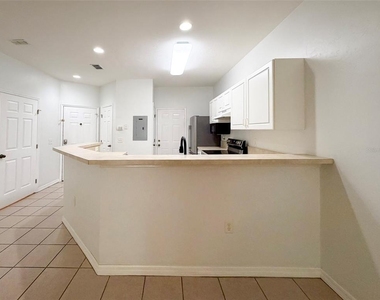 13200 W Newberry Road - Photo Thumbnail 7