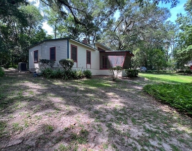 411 Nw 26th Street - Photo Thumbnail 32