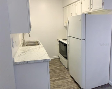 1213 Nw 39th Avenue - Photo Thumbnail 13