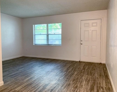 1213 Nw 39th Avenue - Photo Thumbnail 15
