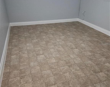 375 Willow Song Court - Photo Thumbnail 25