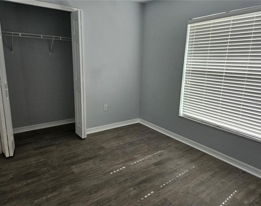 375 Willow Song Court - Photo Thumbnail 24