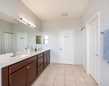 25006 Sw 118th Avenue - Photo Thumbnail 21
