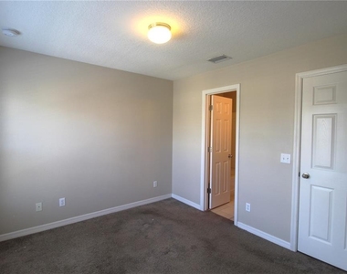 8828 White Sage Loop - Photo Thumbnail 14