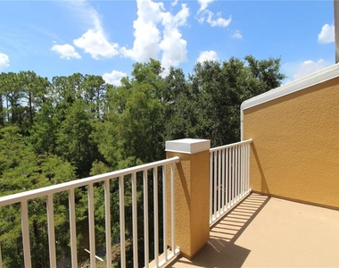 8828 White Sage Loop - Photo Thumbnail 13