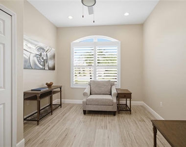 10622 Cheval Place - Photo Thumbnail 10