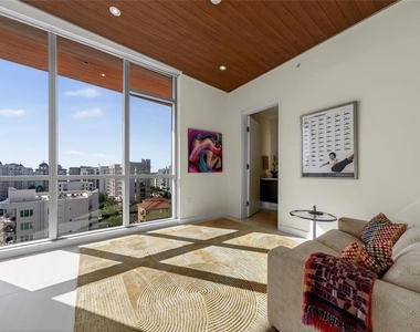 111 Golden Gate Point - Photo Thumbnail 39