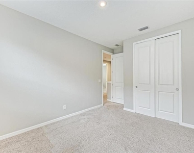 5564 Summit Glen - Photo Thumbnail 26