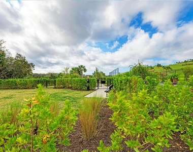 5564 Summit Glen - Photo Thumbnail 35