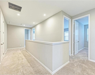 5564 Summit Glen - Photo Thumbnail 18