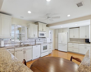 3262 Brockton Lane - Photo Thumbnail 13