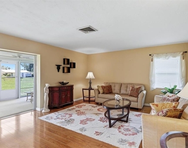 3262 Brockton Lane - Photo Thumbnail 7