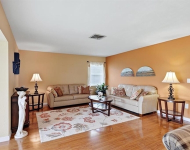 3262 Brockton Lane - Photo Thumbnail 9