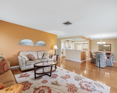 3262 Brockton Lane - Photo Thumbnail 10