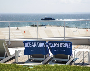1 Ocean Drive - Photo Thumbnail 12