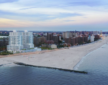1 Ocean Drive - Photo Thumbnail 13