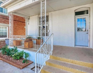 709 N Saint Vrain Street - Photo Thumbnail 14