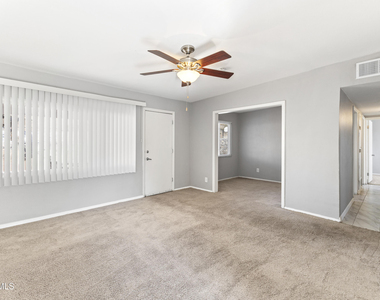 1015 N Clark Drive - Photo Thumbnail 11