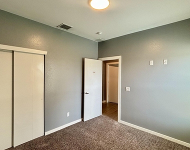 14928 John Mcneely Avenue - Photo Thumbnail 21