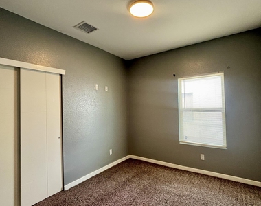 14928 John Mcneely Avenue - Photo Thumbnail 18
