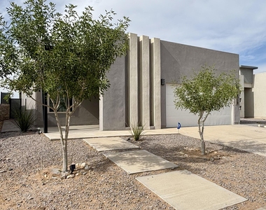 14928 John Mcneely Avenue - Photo Thumbnail 1