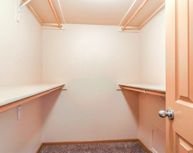11976 Jim Webb Drive - Photo Thumbnail 14