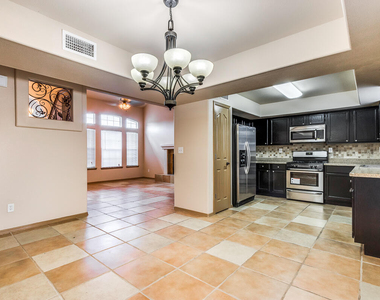 11976 Jim Webb Drive - Photo Thumbnail 7