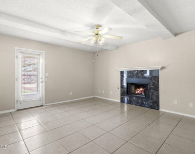 6763 Dakota Ridge Drive - Photo Thumbnail 15