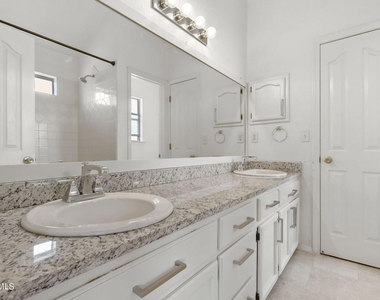 6763 Dakota Ridge Drive - Photo Thumbnail 23