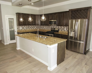 14904 Tierra Escape Avenue - Photo Thumbnail 4