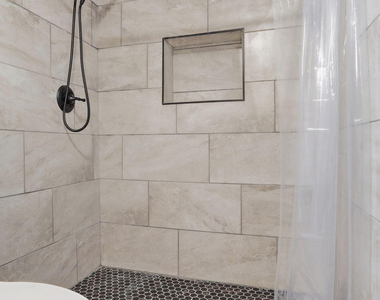 593 Myra Street - Photo Thumbnail 18