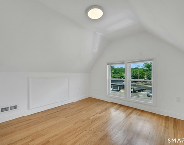 125 Tunxis Hill Road - Photo Thumbnail 13