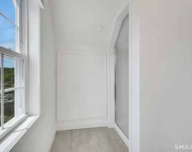 125 Tunxis Hill Road - Photo Thumbnail 16