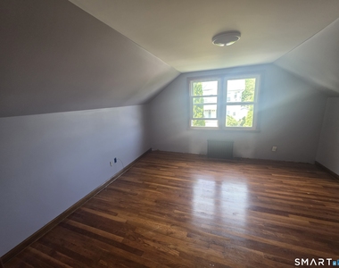 26 Cumley Street - Photo Thumbnail 12