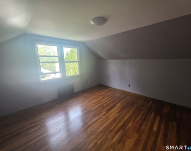 26 Cumley Street - Photo Thumbnail 14