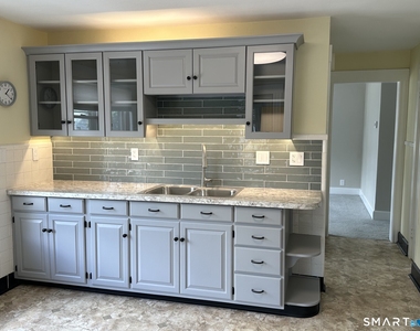 76 Lorenzo Street - Photo Thumbnail 18