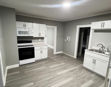 3 Oak Avenue - Photo Thumbnail 1