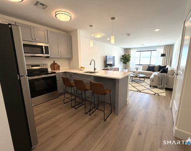 414 Mather Street - Photo Thumbnail 1